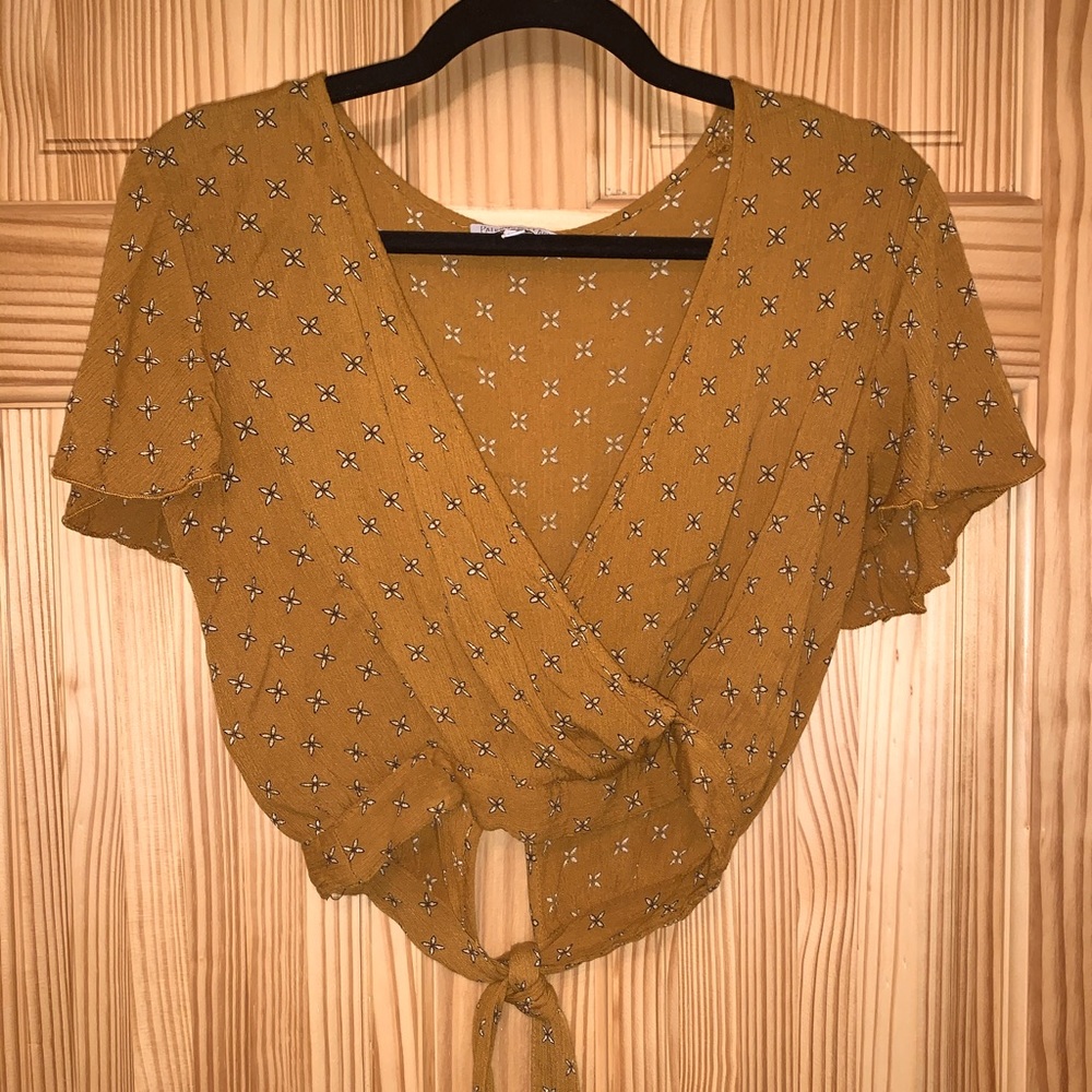 Yellow casual crop top